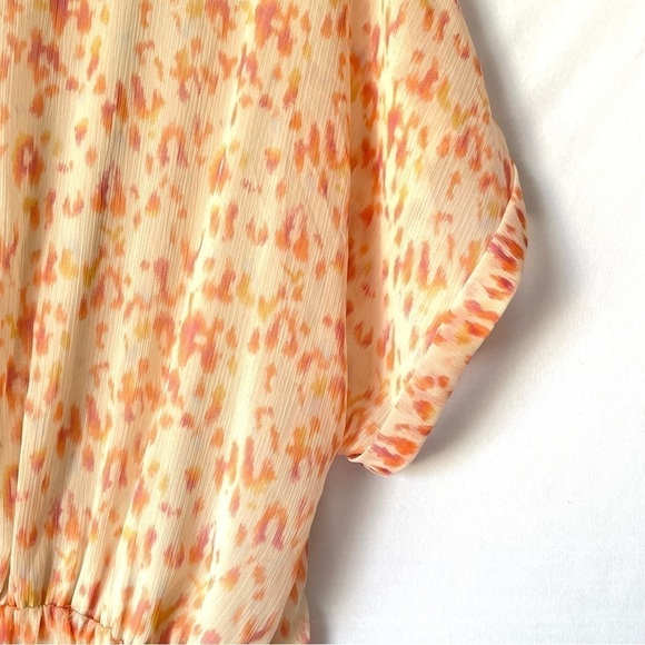 ALL in Favor Simone Floral Wrap Front Minidress - Picture 13 of 14